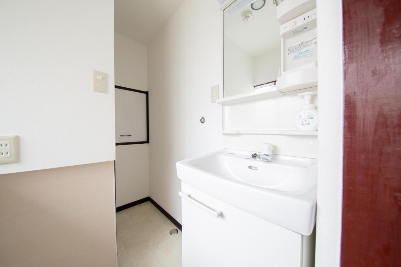 Nexstay House Osaka West Buitenkant foto