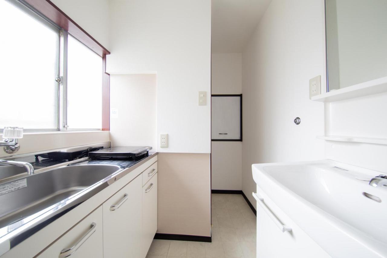 Nexstay House Osaka West Buitenkant foto